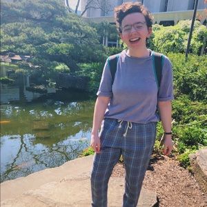 Meet your Posher, Ellie